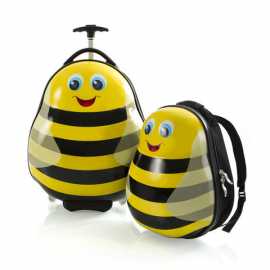 Heys Travel Tots Bumble Bee – sada batohu a kufru Cestovní set pro děti Heys Travel Tots je perfektní výbavou pro nejmenší cestovatele.